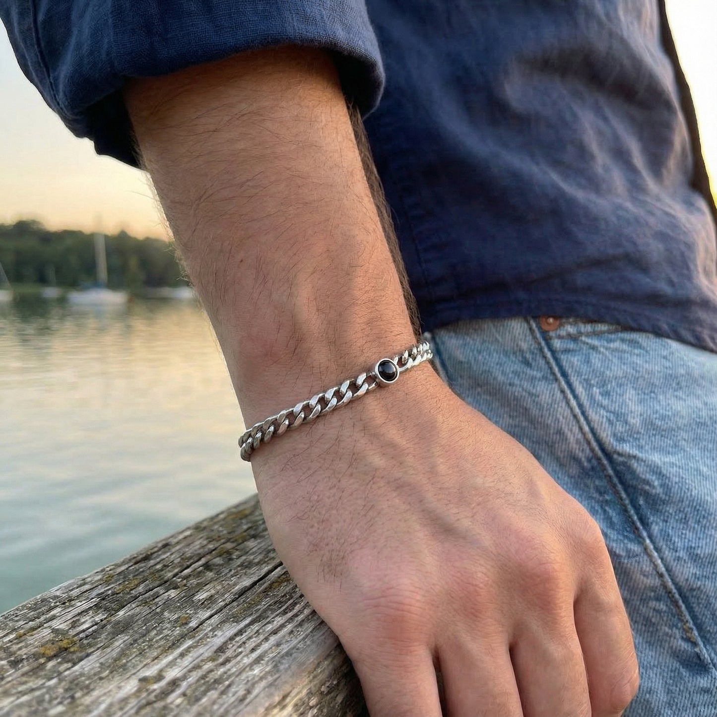 צמיד גורמט לגבר - עם תמונה מוצפנת