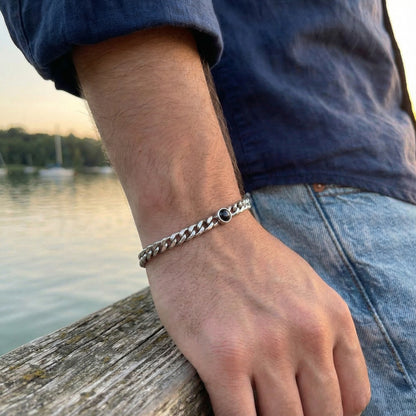 צמיד גורמט לגבר - עם תמונה מוצפנת