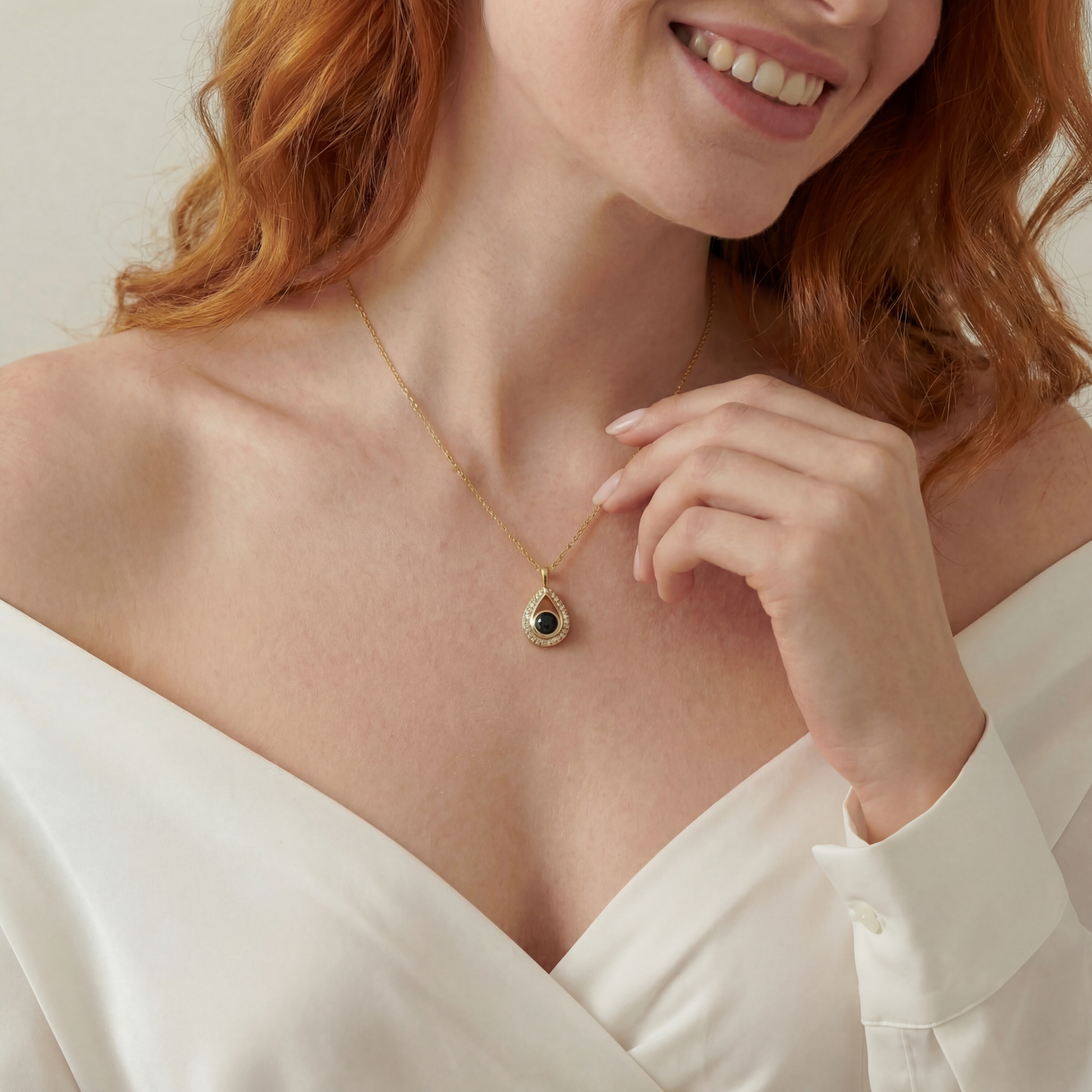 שרשרת גל משובצת - עם תמונה מוצפנת - Remora Israel