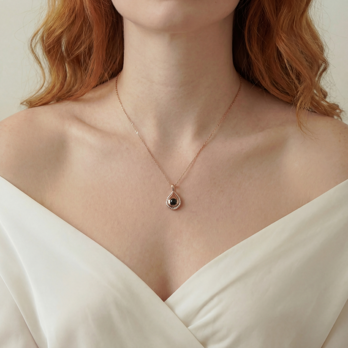 שרשרת גל משובצת - עם תמונה מוצפנת - Remora Israel