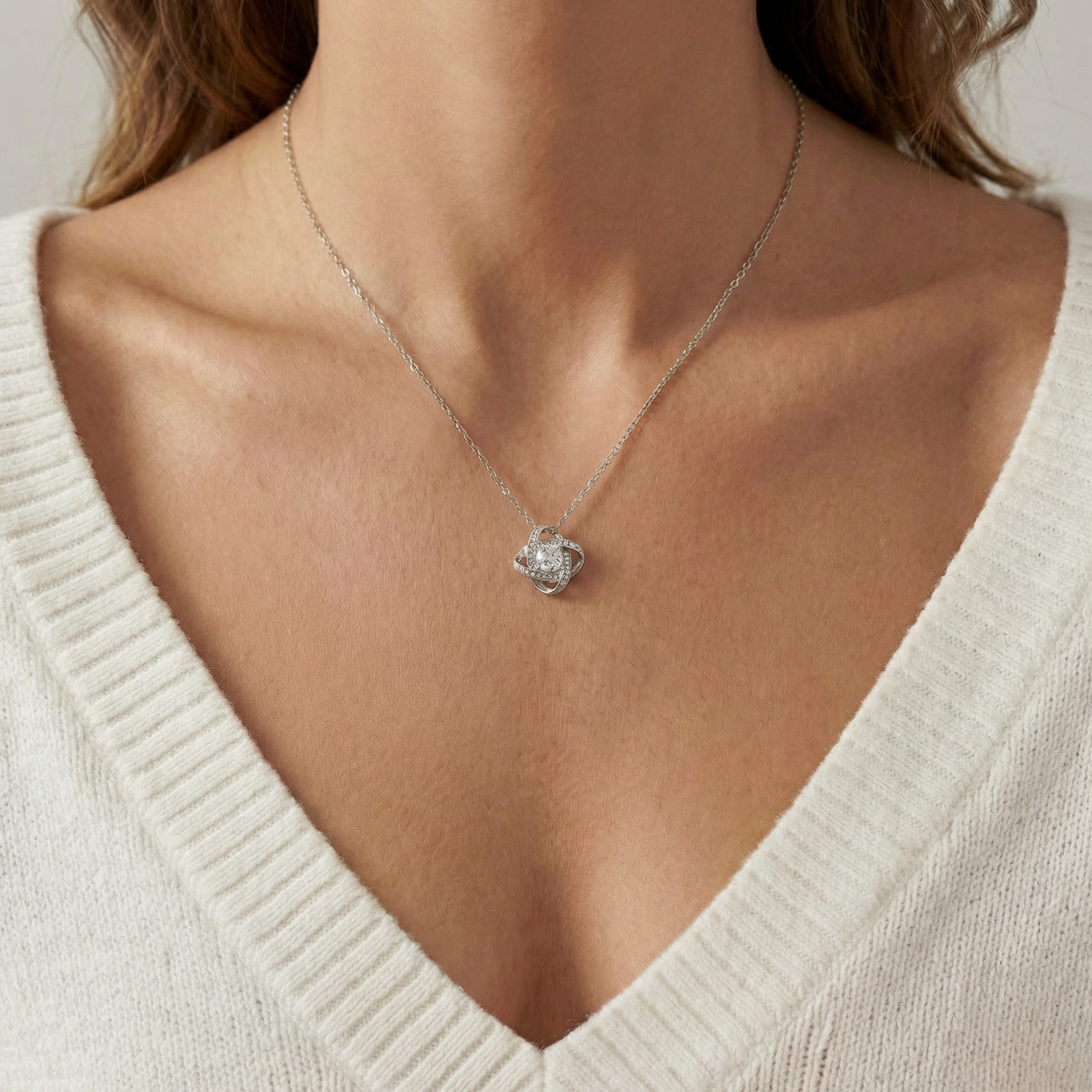 מתנה לאחות - שרשרת לאחות עם ברכה והקדשה מרגשת - Remora Israel